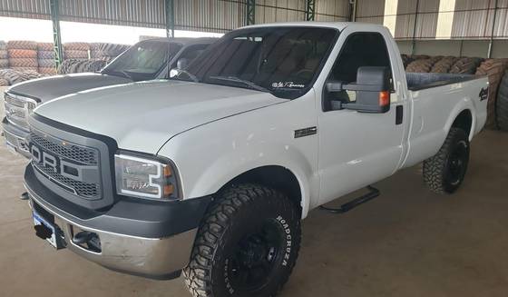 FORD F-250 3.9 XLT MAX POWER 4X4 CS DIESEL 2P MANUAL